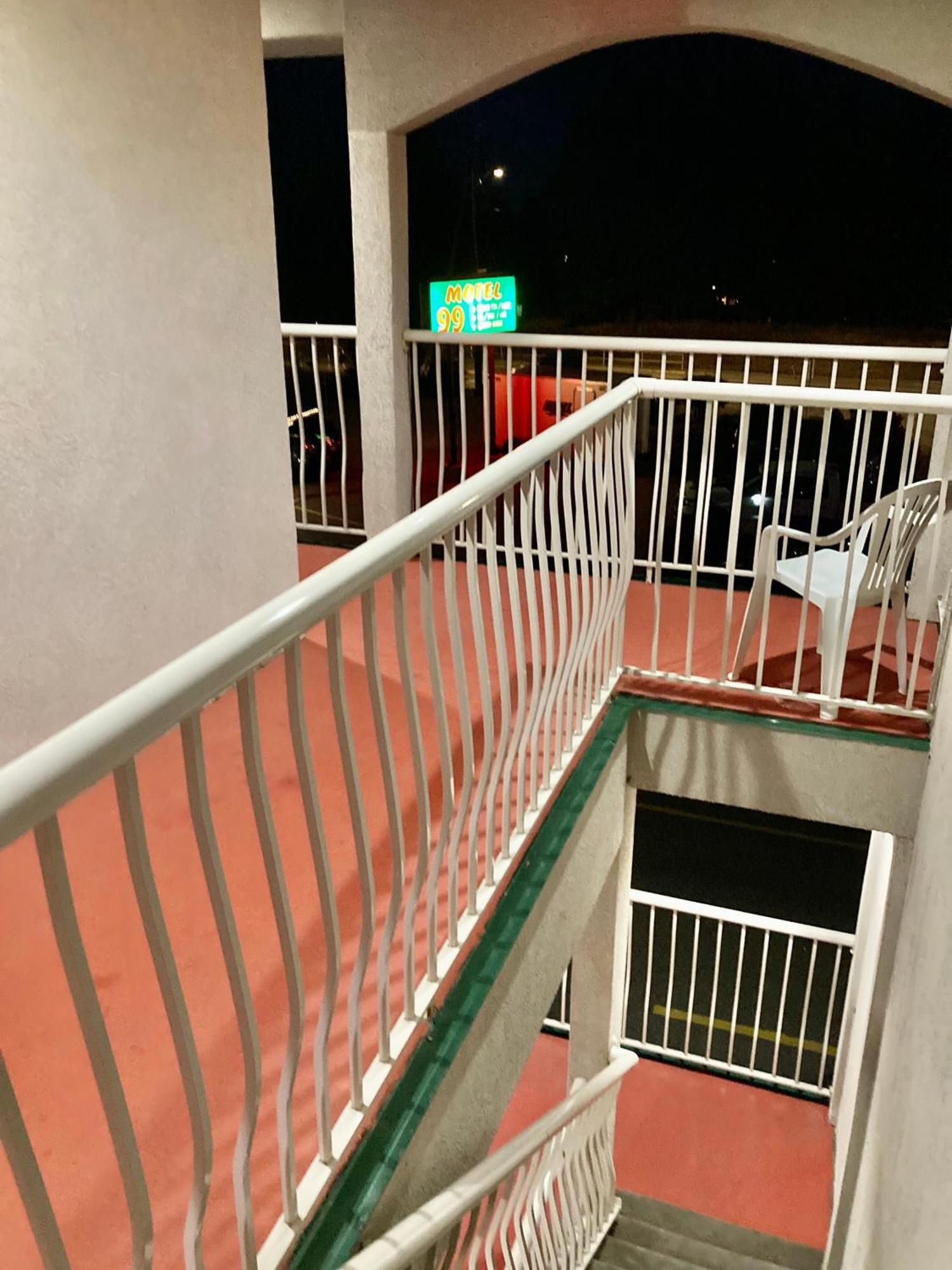 Motel 99 Grand Forks Buitenkant foto